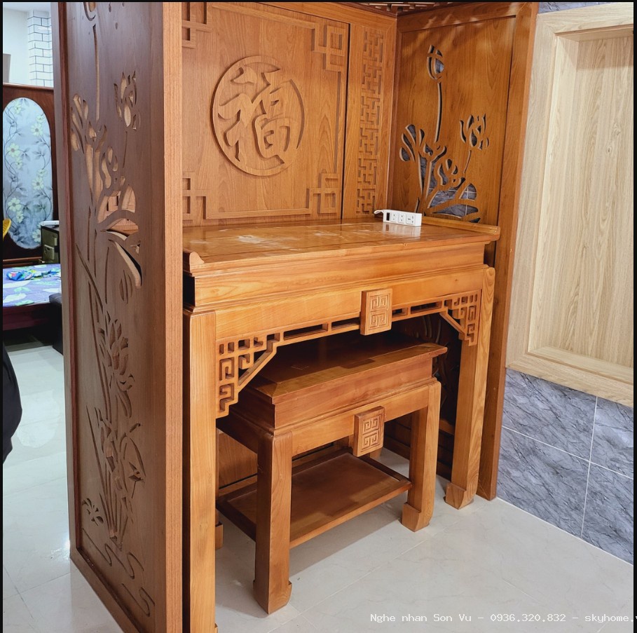 Bàn thờ đứng thờ gia tiên hiện đại mẫu HT-179 tại Đống Đa