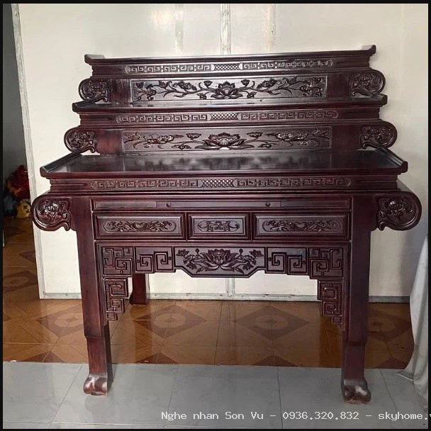 Bàn thờ gia tiên dạng tủ gỗ gõ đỏ 2 tầng tại Hoàng Mai