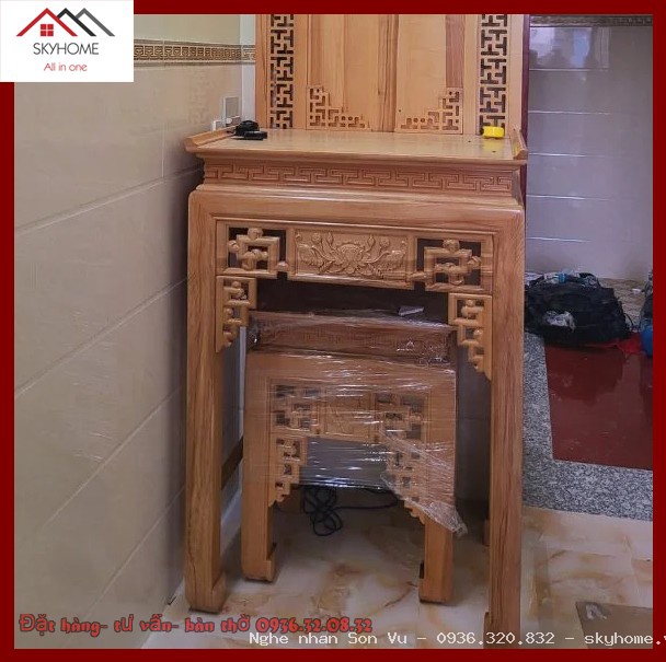 Bàn thờ gia tiên gỗ sồi đẹp kèm tủ GS07 tại Nam Từ Liêm