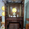 Vách ngăn phòng thờ chữ vạn 卍