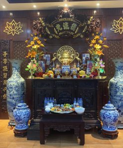 Cách xử lý bát hương trên ban thờ bị dịch chuyển