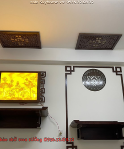 Bàn thờ Phật treo tường hoa sen