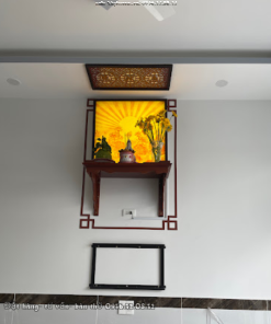 So sánh bàn thờ treo tường chạm sen và chạm rồng