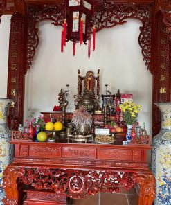 Bàn thờ gỗ Gõ Đỏ và gỗ Hương Đá