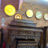 Thờ Phật và gia tiên cùng bàn thờ