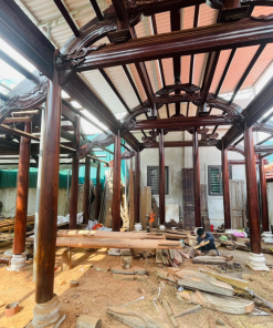 Nhà gỗ lim 3 gian 24 cột