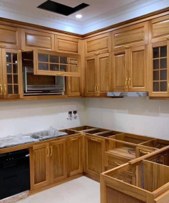 Tủ bếp gỗ tự nhiên