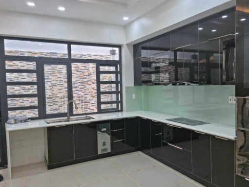 Tủ bếp nhôm kính