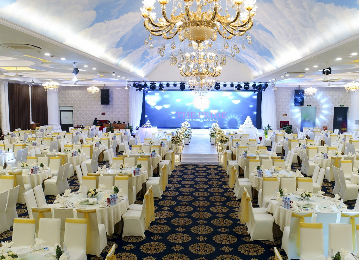 Du an thiet ke nha hang tiec cuoi noi bat do Skyhome thuc hien