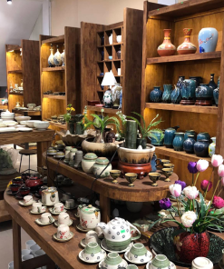 Thiết kế cửa hàng gốm sứ