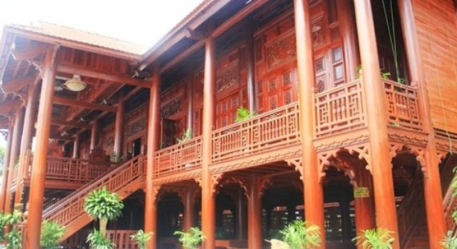 nhà gỗ 5 gian