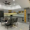 Làm Mới Tủ Bếp