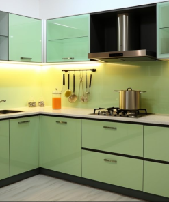 Tủ bếp màu xanh lá nhạt