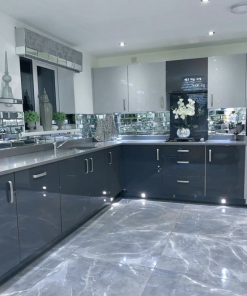 Tủ bếp Inox không hợp phong thủy vì “Inox hành Kim, bếp hành Hỏa”?